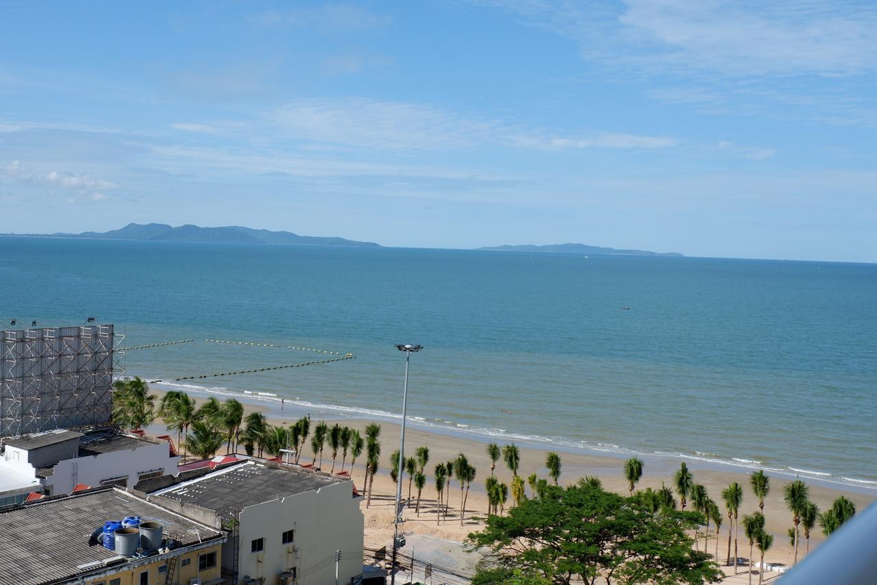 Viewtalay Beachfront By Nd Pattaya Bagian luar foto